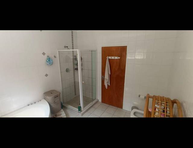 6 BEDROOM HOUSE FOR SALE IN ERASMIA